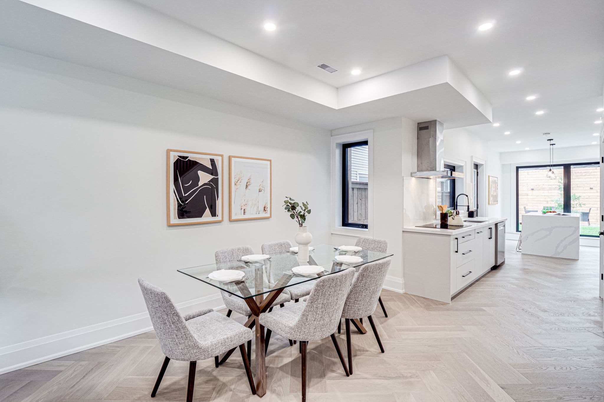 217 Euclid Ave Toronto, ON M6J 2K1